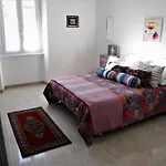 Heartwarming Apartment In Roma - 5 Minutes From Colosseum