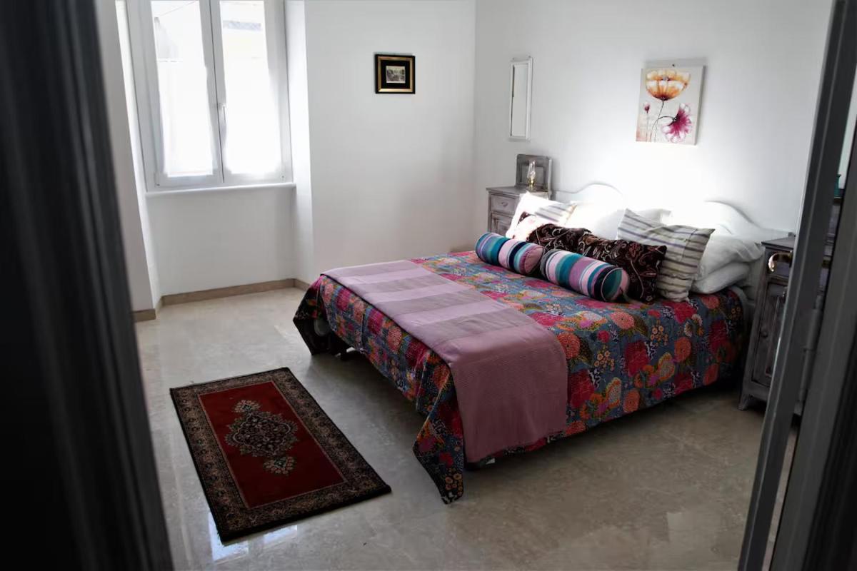 Heartwarming In - 5 Minutes From Colosseum Apartment